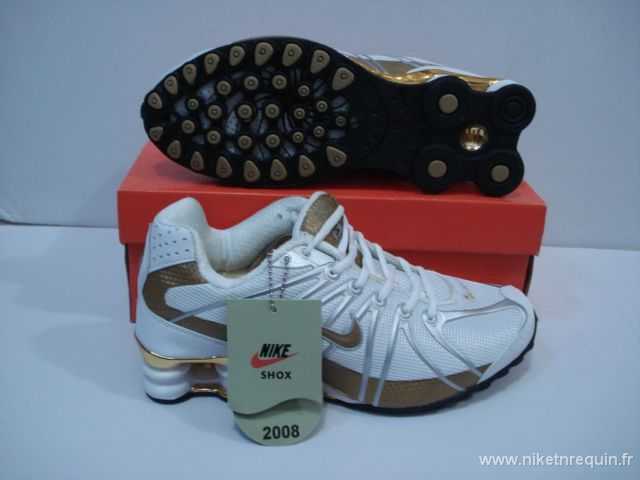 nouveau style Nike Shox OZ mens en or blanc (1).JPG